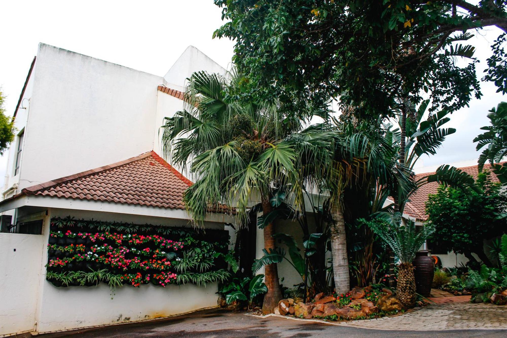 La Dolce Vita Umhlanga Guesthouse Durban Dış mekan fotoğraf