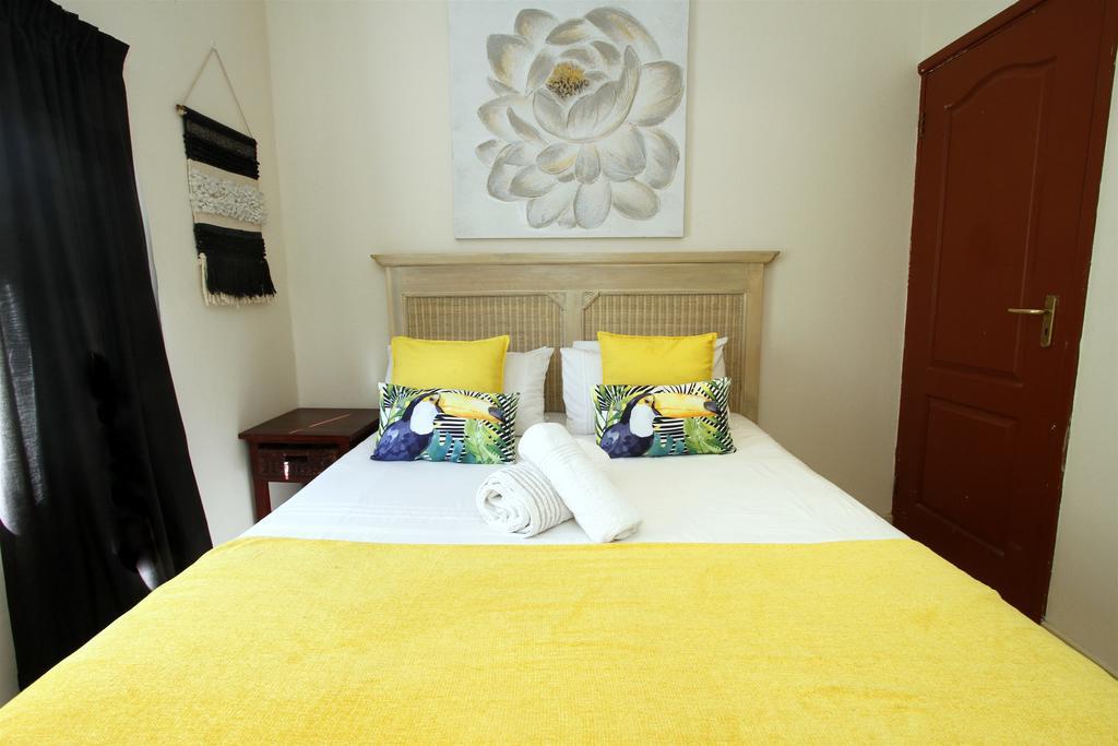 La Dolce Vita Umhlanga Guesthouse Durban Dış mekan fotoğraf