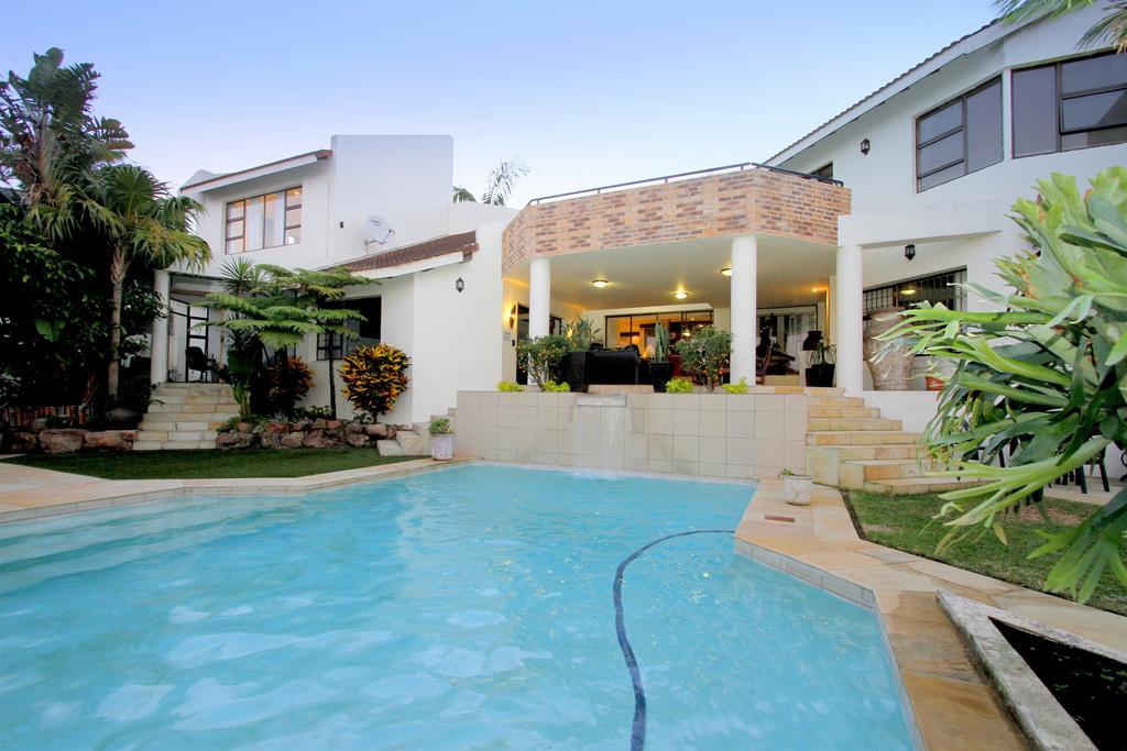 La Dolce Vita Umhlanga Guesthouse Durban Dış mekan fotoğraf